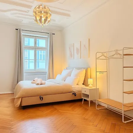 Dreamzzz Altstadttraum Im Herzen Coburgs Parkplatz Apartment *