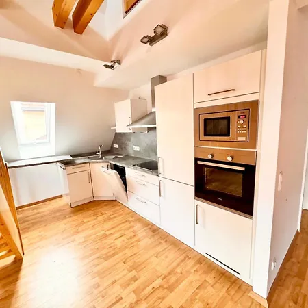 Dreamzzz Altstadttraum Im Herzen Coburgs Parkplatz Appartement *