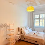 Dreamzzz Altstadttraum Im Herzen Coburgs Parkplatz Apartamento