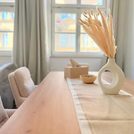 Dreamzzz Altstadttraum Im Herzen Coburgs Parkplatz Apartment Coburg