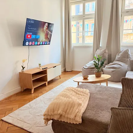 Apartment Dreamzzz Altstadttraum Im Herzen Coburgs Coburg