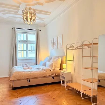 Dreamzzz Altstadttraum Im Herzen Coburgs 아파트