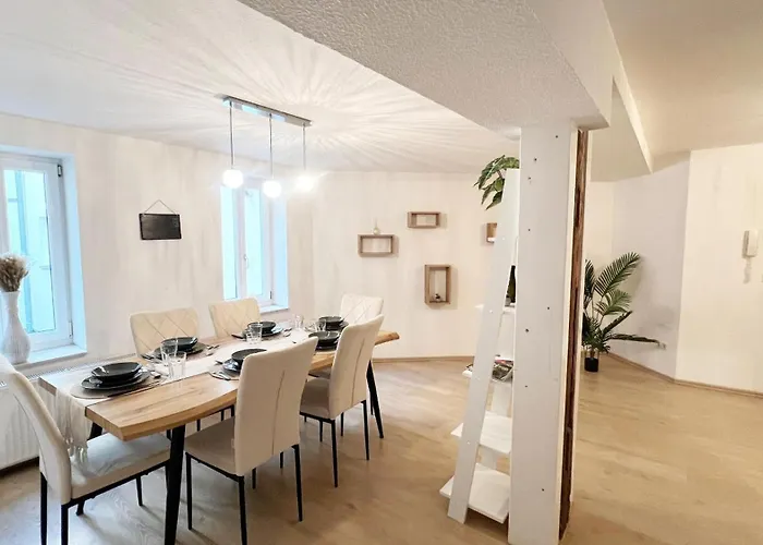 Dreamzzz Altstadttraum Im Herzen Coburgs Parkplatz アパート
